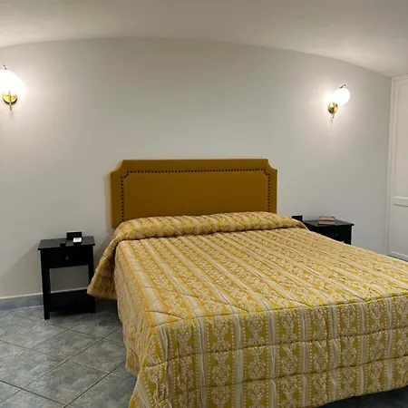 Bed & Breakfast La Scalinata Di Chiaia