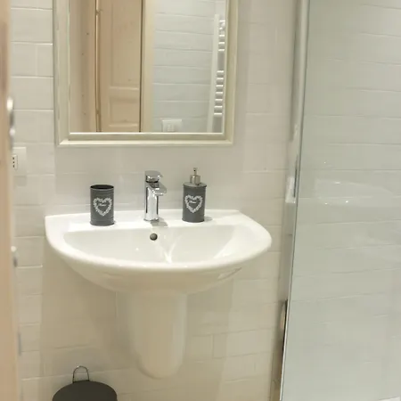 Bed & Breakfast La Scalinata Di Chiaia 3*