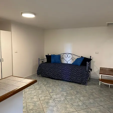 La Scalinata Di Chiaia