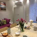 La Scalinata Di Chiaia