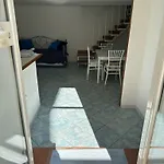 La Scalinata Di Chiaia 나폴리