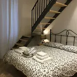 La Scalinata Di Chiaia B&B 나폴리