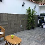 La Scalinata Di Chiaia B&B