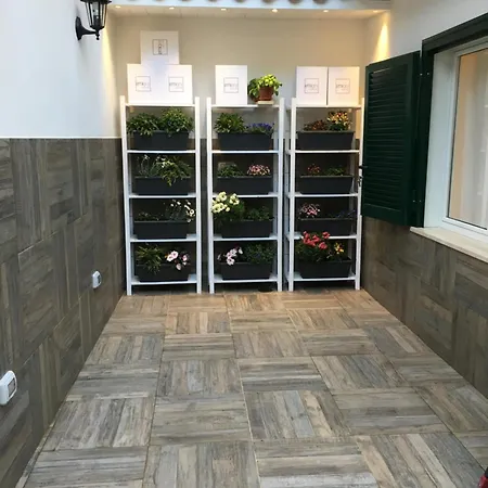 La Scalinata Di Chiaia B&B 나폴리