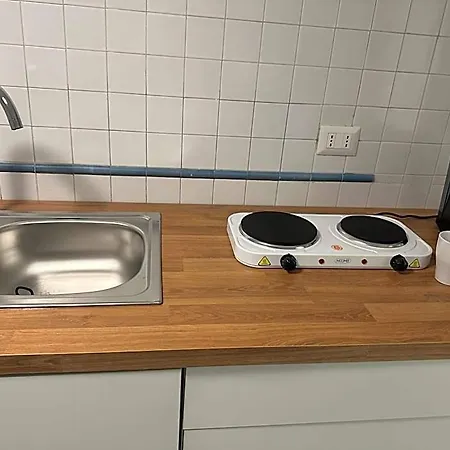 Alojamento de Acomodação e Pequeno-almoço La Scalinata Di Chiaia Nápoles