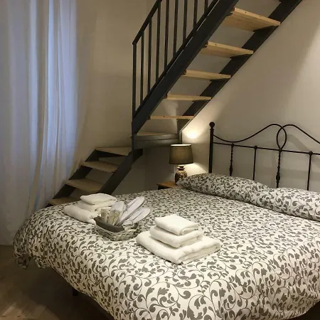 La Scalinata Di Chiaia Couette-café Naples