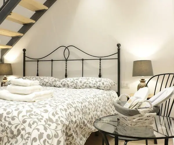 La Scalinata Di Chiaia Bed & Breakfast Napoli