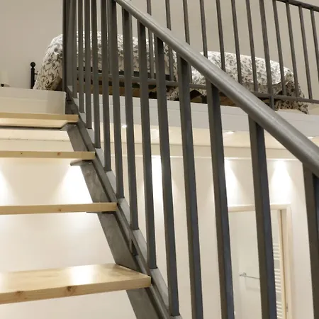 La Scalinata Di Chiaia ナポリ