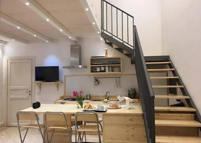 La Scalinata Di Chiaia B&B 3*
